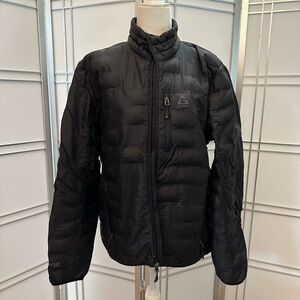 Like new!  Gerry brand ski jacket. Size M. Black